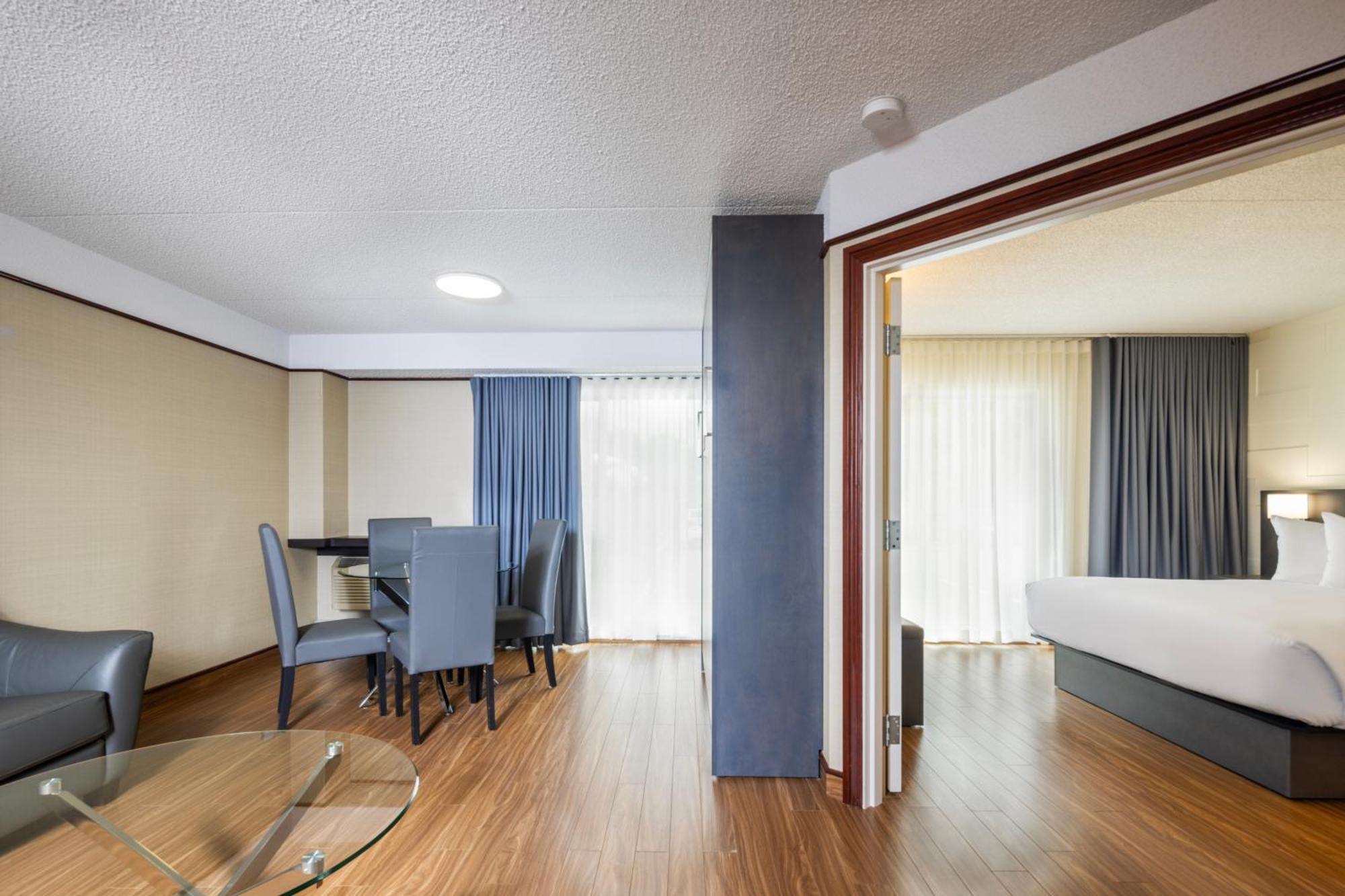 Les Suites De Laviolette Ascend Hotel Collection Trois-Rivières Екстериор снимка