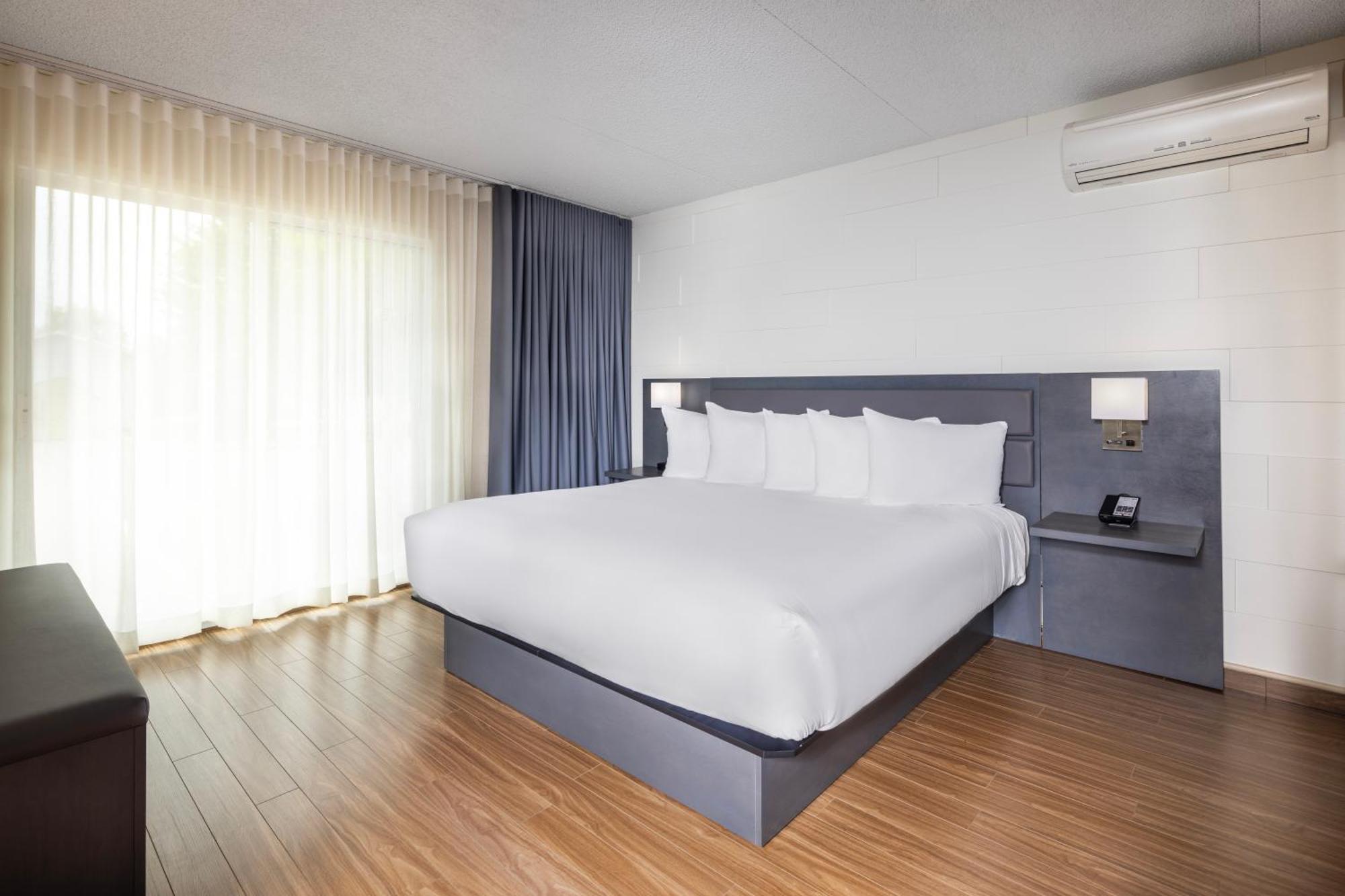 Les Suites De Laviolette Ascend Hotel Collection Trois-Rivières Екстериор снимка