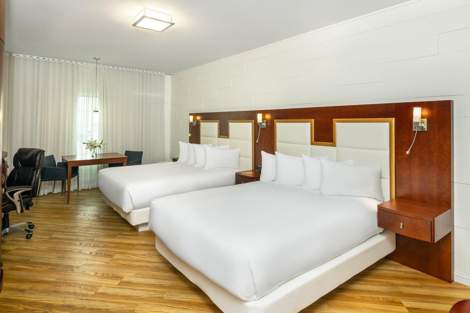Les Suites De Laviolette Ascend Hotel Collection Trois-Rivières Екстериор снимка