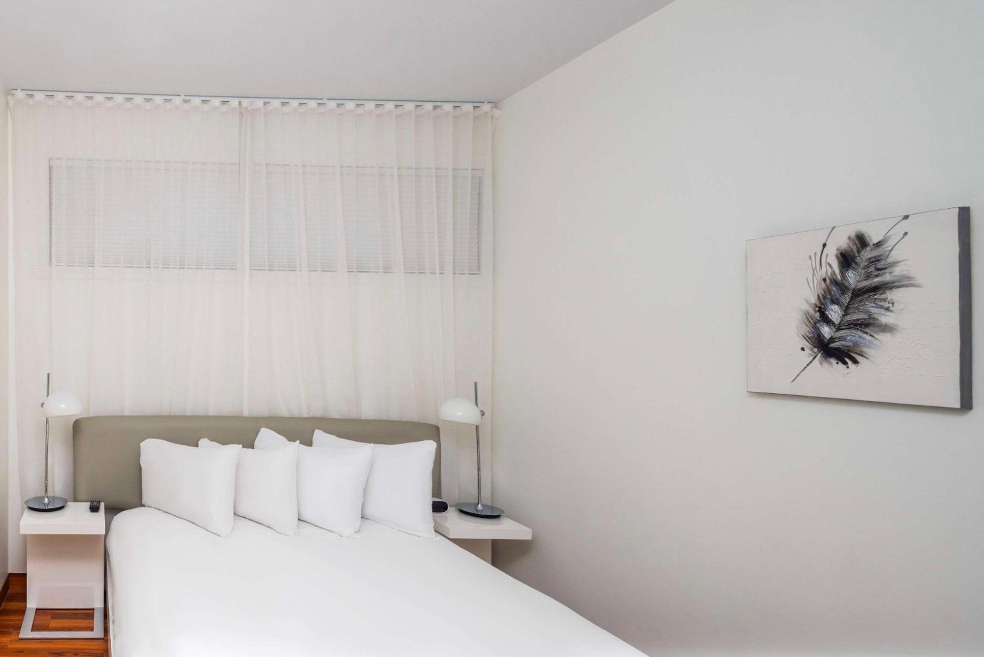 Les Suites De Laviolette Ascend Hotel Collection Trois-Rivières Екстериор снимка