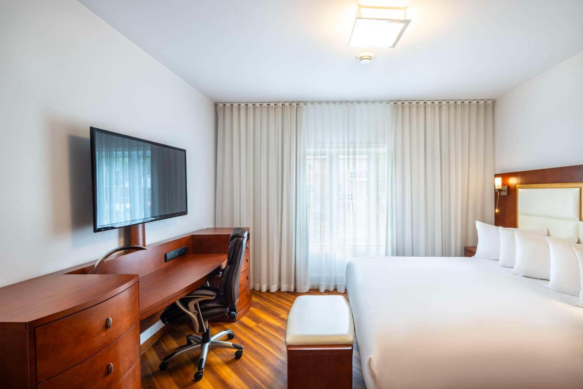 Les Suites De Laviolette Ascend Hotel Collection Trois-Rivières Екстериор снимка