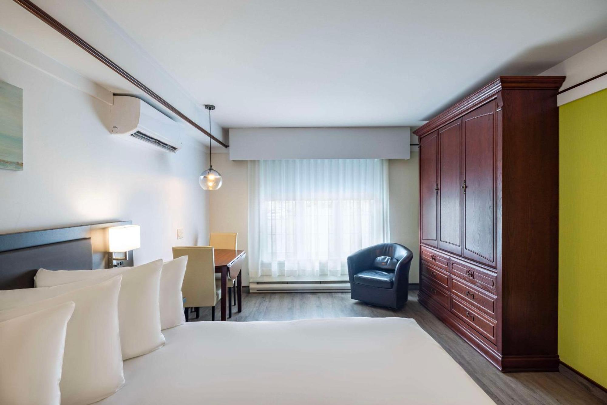 Les Suites De Laviolette Ascend Hotel Collection Trois-Rivières Екстериор снимка